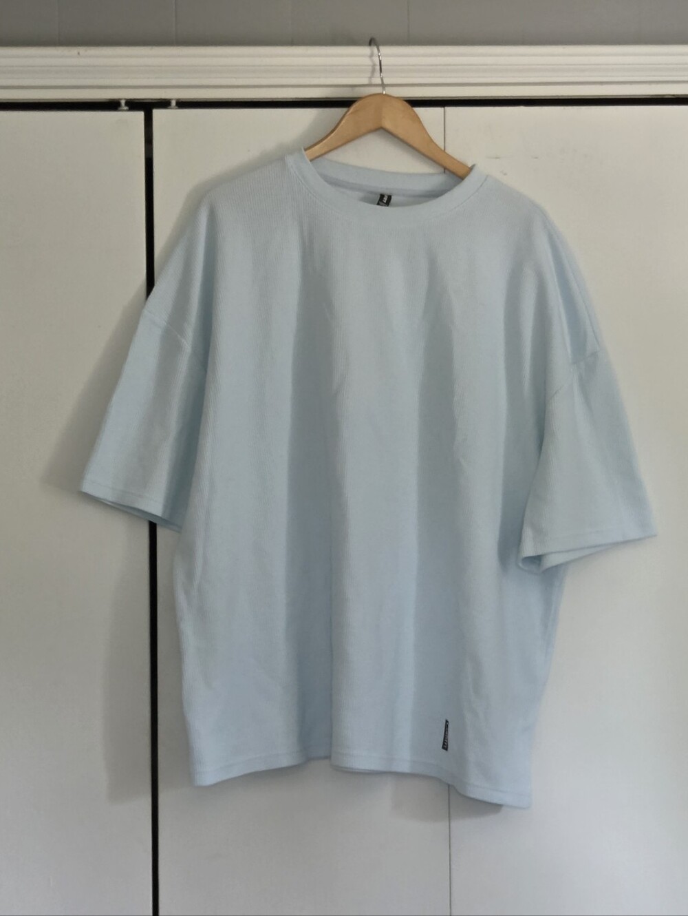 Comfrt Men's Crew Neck T-Shirt in Light Blue